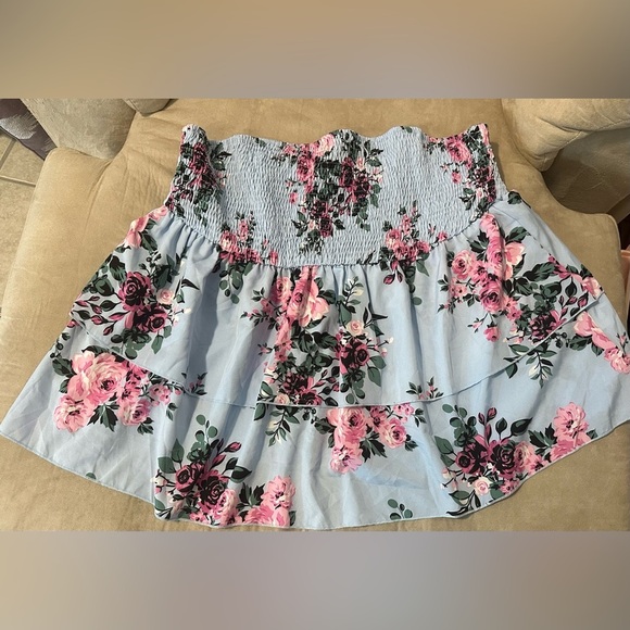 SHEIN curve Floral Strapless Halter top- Pink and Blue Size 4xl - Picture 4 of 4